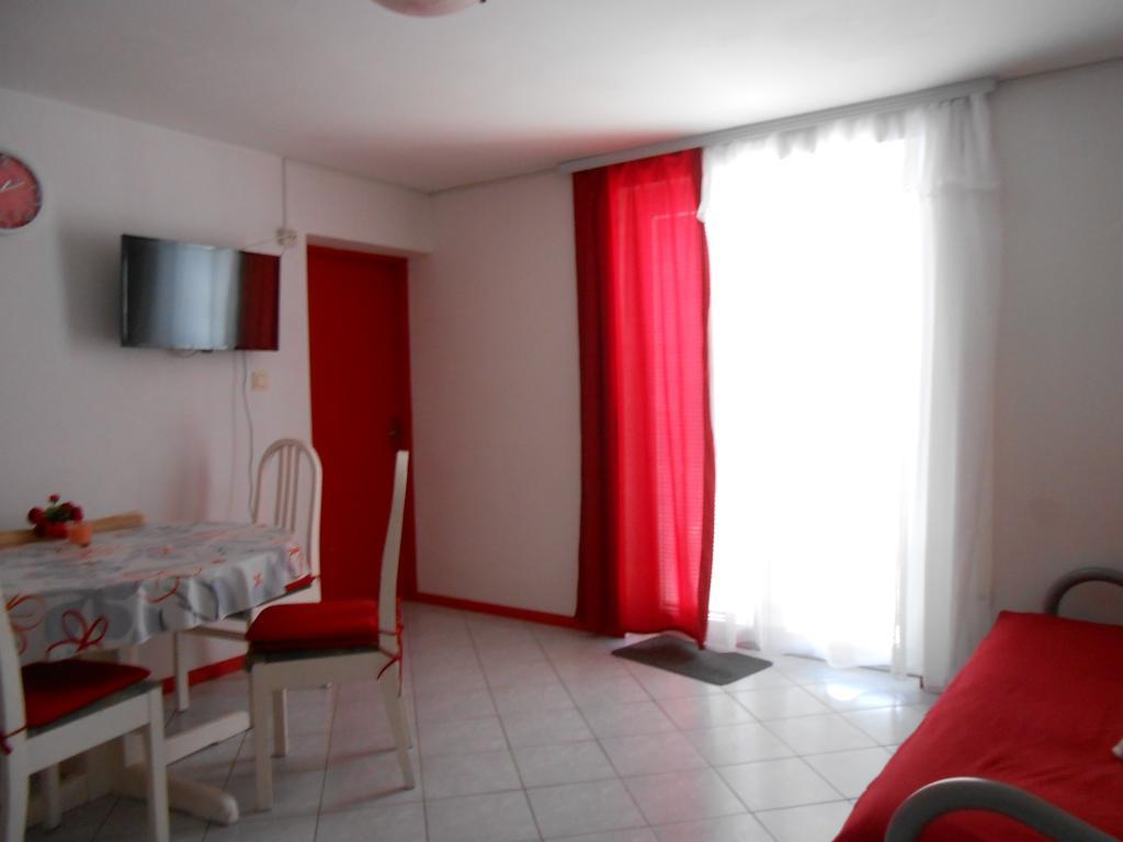 Boutique Apartments Julija Βόντιτσε Εξωτερικό φωτογραφία
